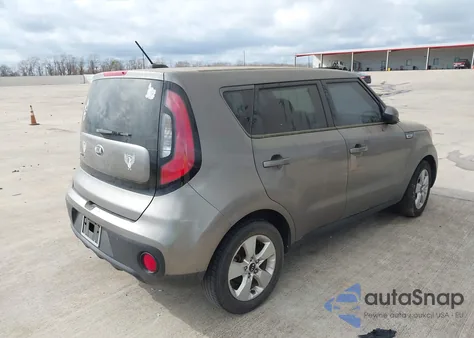 2018 Kia Soul z USA, uszkodzony, nr VIN KNDJN2A24J7547105